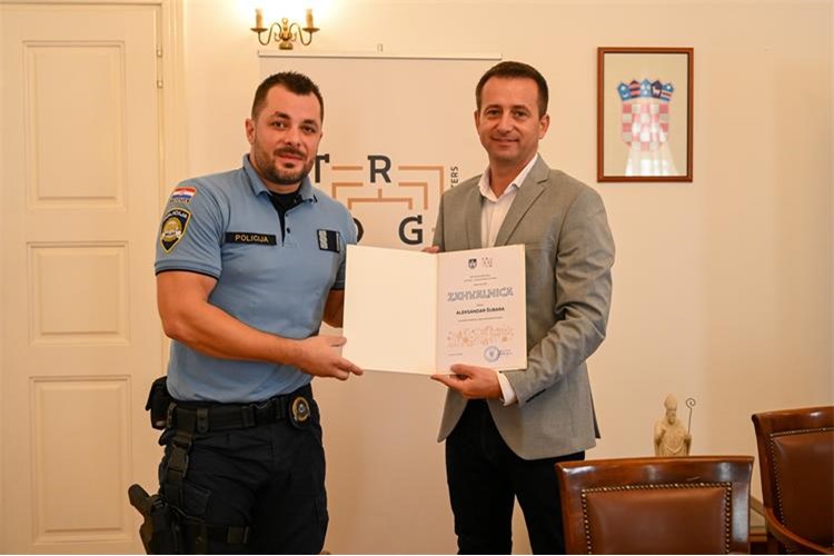 Slika /PU splitsko-dalmatinska 2022/Dan policije 2022/trogir 1.jpg